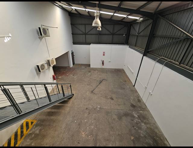 814M² FACTORY FOR SALE IN NORTH RIDING